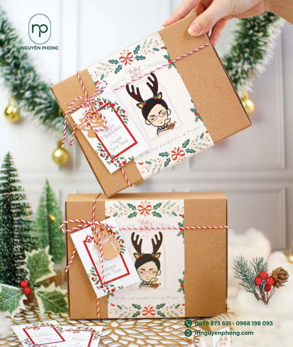 Hộp quà carton phối màu đẹp mắt